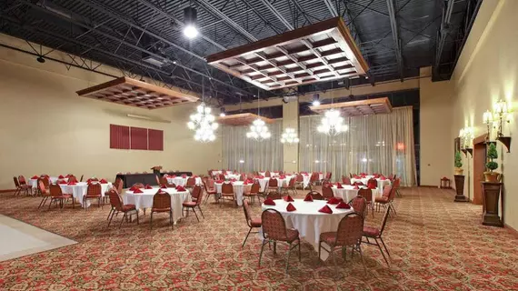 Holiday Inn Blytheville | Arkansas - Blytheville (ve civarı) - Blytheville