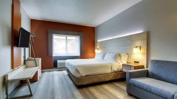 Holiday Inn Express Milwaukee North - Brown Deer/Mequon | Wisconsin - Milwaukee (ve civarı) - Milwaukee