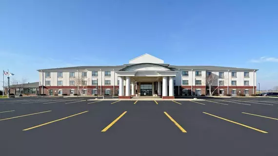 Holiday Inn Express Hotel & Suites Fort Atkinson | Wisconsin - Fort Atkinson (ve civarı) - Fort Atkinson