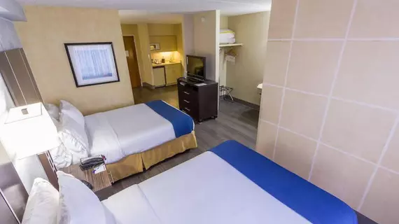 Holiday Inn Express Hotel & Suites Austin Airport | Teksas - Austin (ve civarı) - Austin