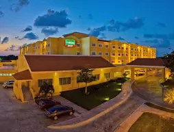 Courtyard by Marriott Cancun Airport | Quintana Roo - Benito Juárez - Cancun (ve civarı) - Alfredo V. Bonfil