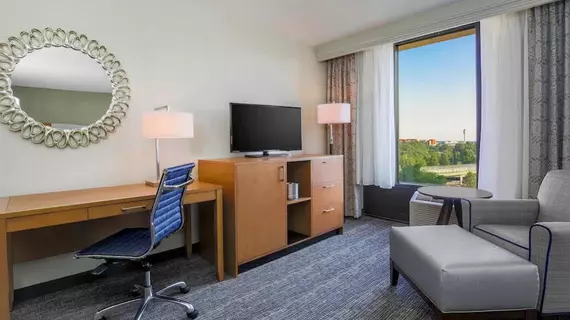 DoubleTree by Hilton Atlanta Airport | Georgia - Atlanta (ve civarı) - East Point