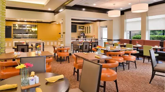 Hilton Garden Inn Indianapolis/Carmel | Indiana - Indianapolis (ve civarı) - Carmel