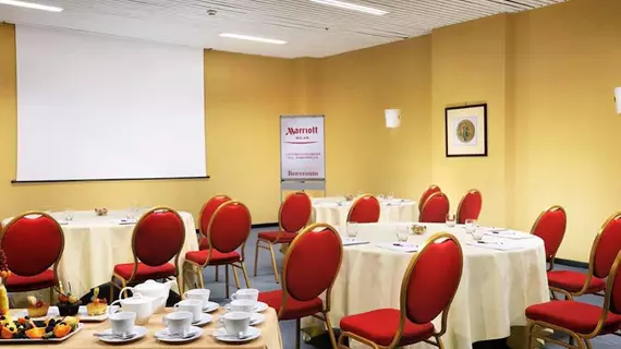 Marriott Milan Hotel | Lombardy - Milano (ve civarı) - Milano