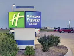 Holiday Inn Express Hotel and Suites Altus | Oklahoma - Altus