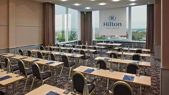 Hilton Zurich Airport | Zürih Kantonu - Zürih (ve civarı) - Opfikon - Glattbrugg