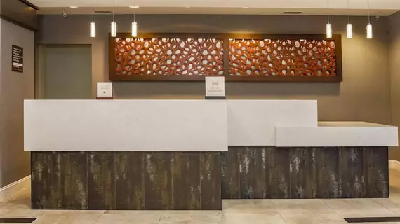 DoubleTree by Hilton Atlanta Airport | Georgia - Atlanta (ve civarı) - East Point