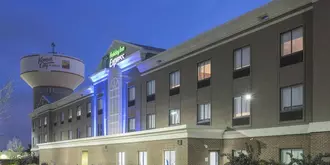 Holiday Inn Express Village West