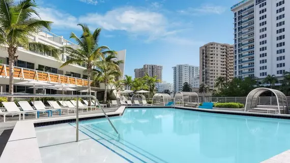 The Gates Hotel South Beach - a DoubleTree by Hilton | Florida - Miami Beach - Güney Plajı