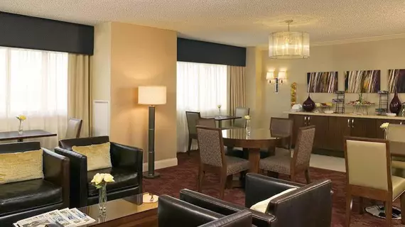 Sheraton Edison Hotel Raritan Center | New Jersey - Franklin Township - Somerset (ve civarı) - Edison