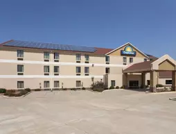 Days Inn - Jefferson City | Missouri - Columbia (ve civarı) - Jefferson City