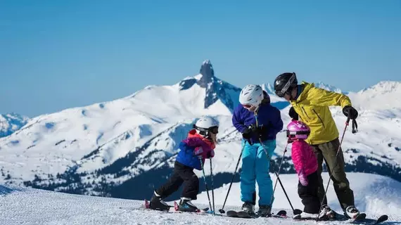 Delta Hotels by Marriott Whistler Village Suites | Britanya Kolombiyası - Whistler - Village North