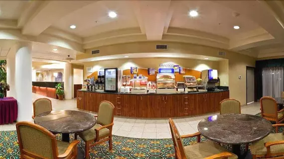 Holiday Inn Express Hotel & Suites Tacoma | Washington - Tacoma (ve civarı) - Tacoma