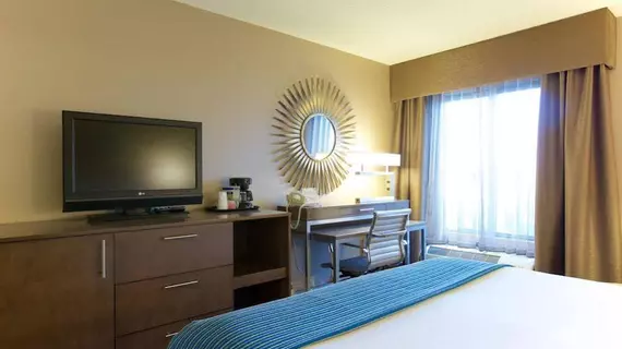 Holiday Inn Express Fargo - West Acres | Kuzey Dakota - Fargo (ve civarı) - Fargo