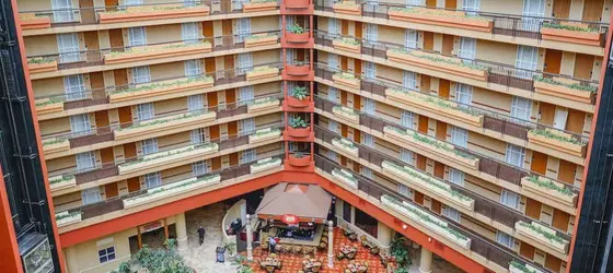 Embassy Suites by Hilton San Juan - Hotel & Casino | San Juan (ve civarı) - Karolayna