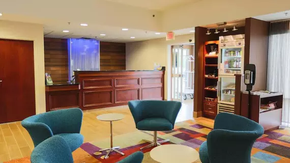 Fairfield Inn & Suites Lexington Berea | Kentucky - Lexington (ve civarı) - Berea