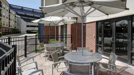 SpringHill Suites St. Louis Brentwood | Missouri - St. Louis (ve civarı) - Brentwood