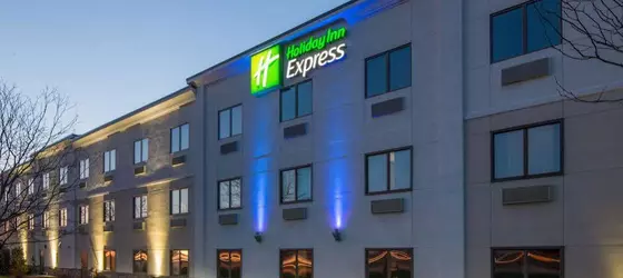 Holiday Inn Express Cleveland Airport - Brookpark | Ohio - Cleveland (ve civarı) - Brook Park