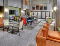 Hampton Inn and Suites Ada | Oklahoma - Ada