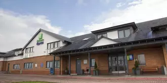 Holiday Inn Express Edinburgh Airport