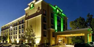 Holiday Inn Hotel & Suites Ann Arbor University of Michigan Area