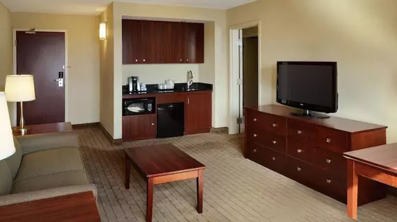 Holiday Inn & Suites Winnipeg Downtown | Manitoba - Winnipeg (ve civarı) - Winnipeg - Winnipeg Şehir Merkezi