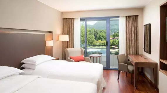 Sheraton Lake Como Hotel | Lombardy - Como (il) - Como