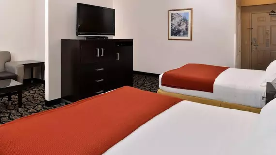 Holiday Inn Express Hotel & Suites Tacoma South - Lakewood | Washington - Tacoma (ve civarı) - Lakewood