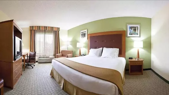 Holiday Inn Express Hotel & Suites Charleston - North | Güney Karolayna - Charleston (ve civarı) - North Charleston