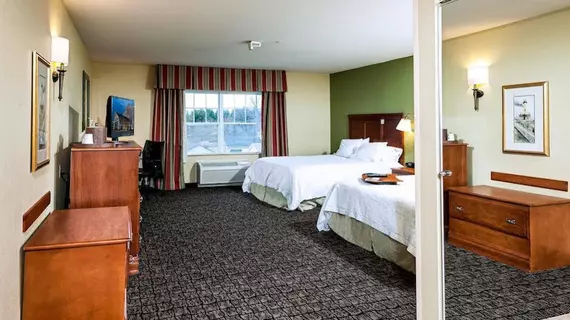 Hampton Inn & Suites Rockland ME | Maine - Camden (ve civarı) - Thomaston