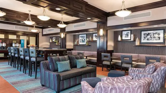 Hampton Inn Detroit Roseville | Michigan - Detroit (ve civarı) - Clinton Township