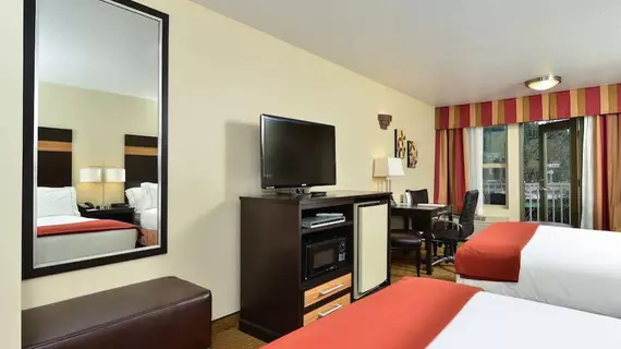 Holiday Inn Express Portland SE - Clackamas Area | Oregon - Portland (ve civarı) - Gladstone