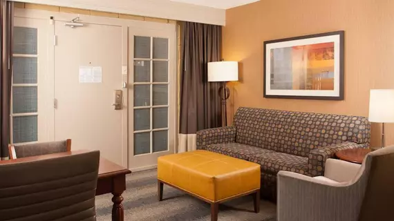 Embassy Suites Bloomington | Minnesota - Minneapolis - St. Paul (ve civarı) - Bloomington