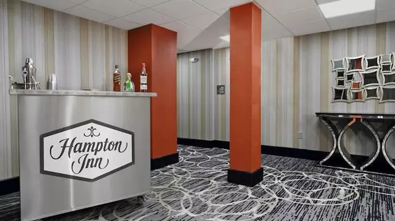 Hampton Inn Kansas City/Downtown Financial District | Missouri - Kansas City (ve civarı) - Kansas - Kansas City Merkezi