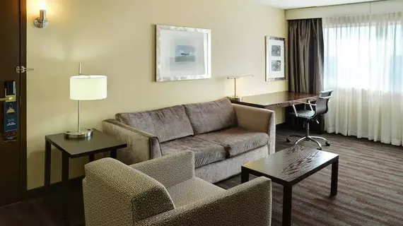 Hilton Winnipeg Airport Suites | Manitoba - Winnipeg (ve civarı) - Winnipeg