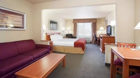 HOLIDAY INN EXPRESS & SUITES D | Wyoming - Douglas