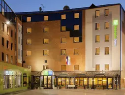 Holiday Inn Express Arras | Hauts-de-France - Pas-de-Calais (bölge) - Arras