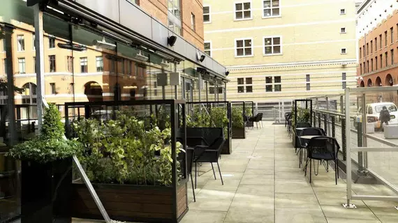 Hilton Garden Inn Birmingham Brindley Place | West Midlands (ilçe) - Birmingham (ve civarı) - Birmingham - The Westside