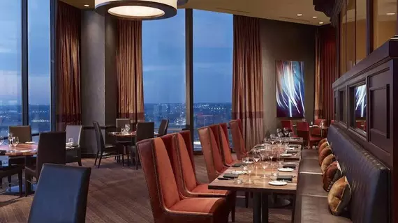 Hilton Anatole | Teksas - Dallas (ve civarı) - Dallas - Dallas Tasarım Bölgesi