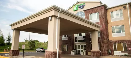 Holiday Inn Express Hotel & Suites Chanhassen | Minnesota - Minneapolis - St. Paul (ve civarı) - Chanhassen