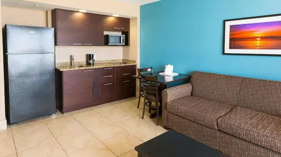 Holiday Inn Resort Daytona Beach Oceanfront | Florida - Daytona Beach (ve civarı) - Daytona Beach