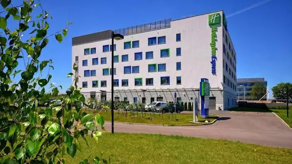 Holiday Inn Express Warsaw Airport | Mazovya Voyvodalığı