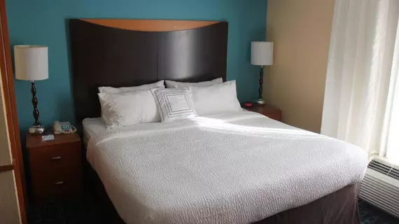 Fairfield Inn & Suites Seymour | Indiana - Columbus (ve civarı) - Seymour