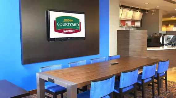 Courtyard Shelton | Connecticut - New Haven (ve civarı) - Shelton