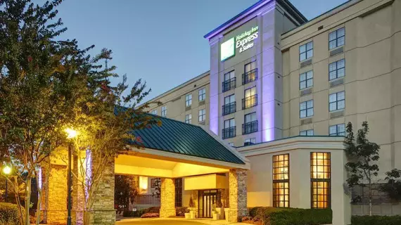 Holiday Inn Express Hotel & Suites Atlanta Buckhead | Georgia - Atlanta (ve civarı) - Atlanta - Buckhead