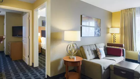 TownePlace Suites by Marriott Kansas City Overland Park | Kansas - Kansas City (ve civarı) - Overland Park