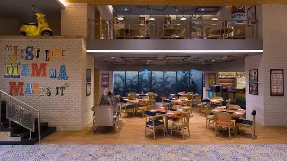 Holiday Inn New Delhi International Airport | Batı Delhi - Ulusal Eyalet Başkenti Delhi - Delhi (ve civarı) - Yeni Delhi - Güney Batı