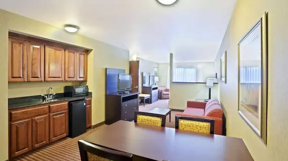 Holiday Inn Express Hotel & Suites Sandpoint North | Idaho - Sandpoint (ve civarı) - Ponderay