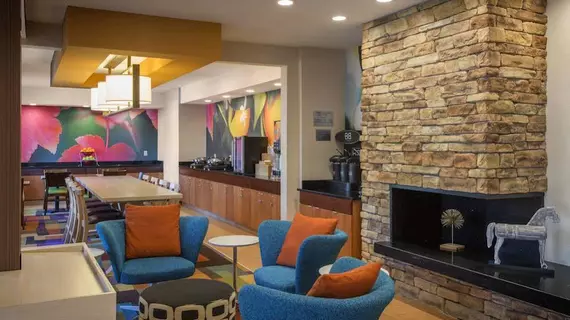 Fairfield Inn & Suites Indianapolis Airport | Indiana - Indianapolis (ve civarı) - Indianapolis