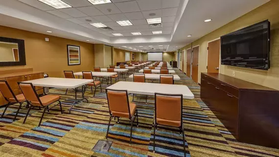 Fairfield Inn and Suites by Marriott Weatherford | Oklahoma - Weatherford